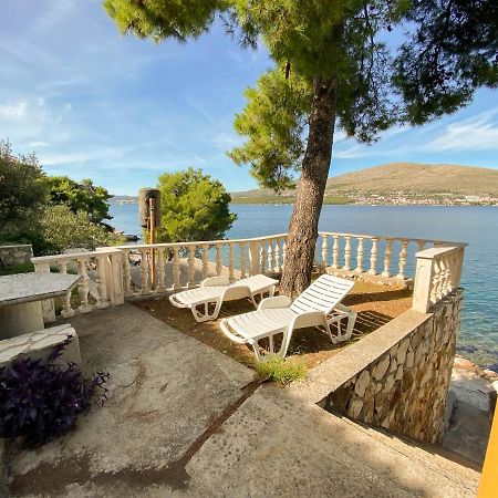 Seaview & Beachfront Apartments Jakov Donji Okrug  Esterno foto