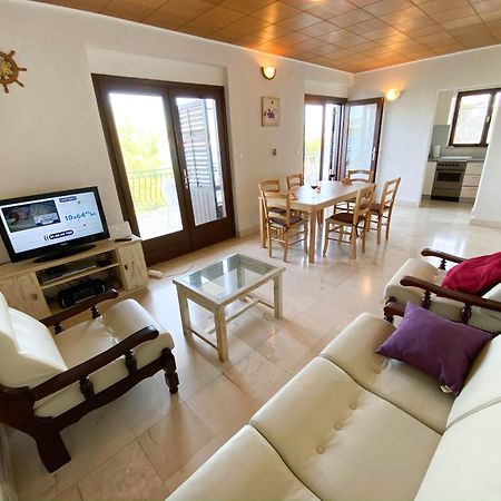 Seaview & Beachfront Apartments Jakov Donji Okrug  Esterno foto